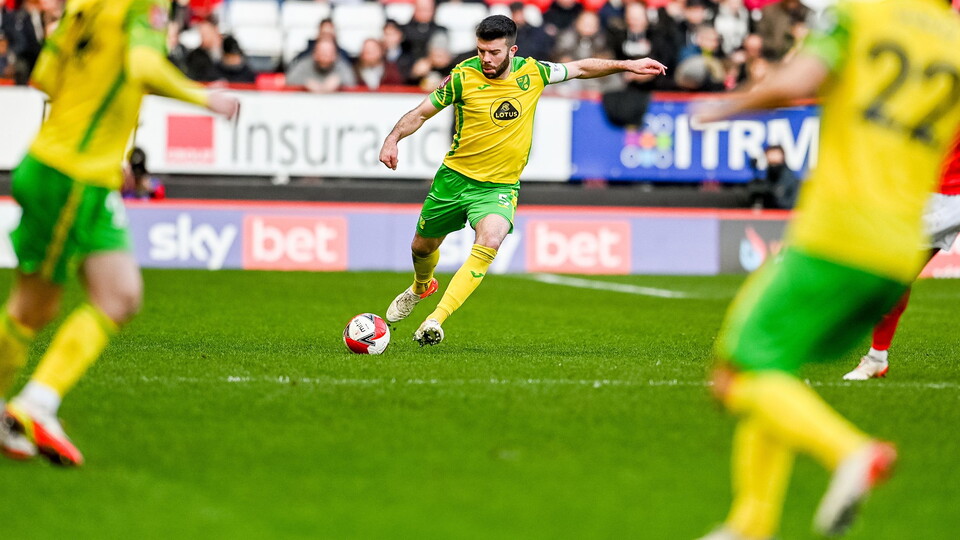 Norwich City look to build on Sunday's FA Cup victory with Wednesday's trip to West Ham United in the Premier League.