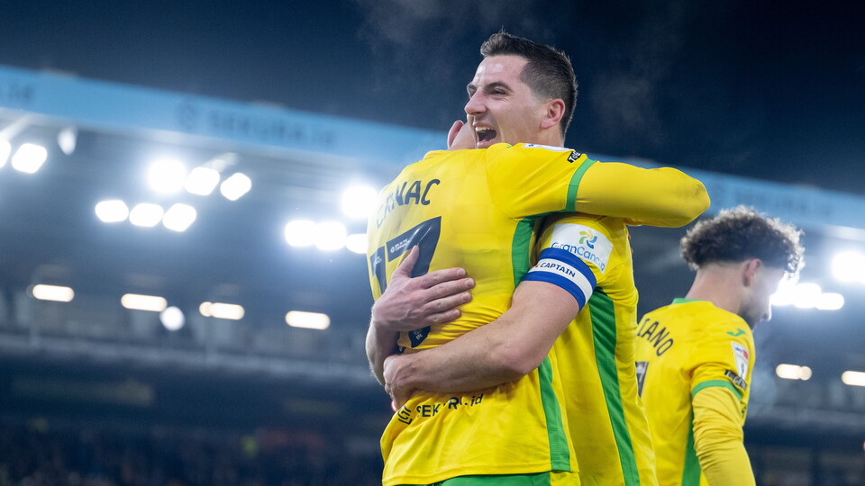 Kenny McLean is eligible to play in Norwich City's home fixture with Queen's Park Rangers in the Sky Bet Championship on Sunday (December 29) having completed a four-game suspension.