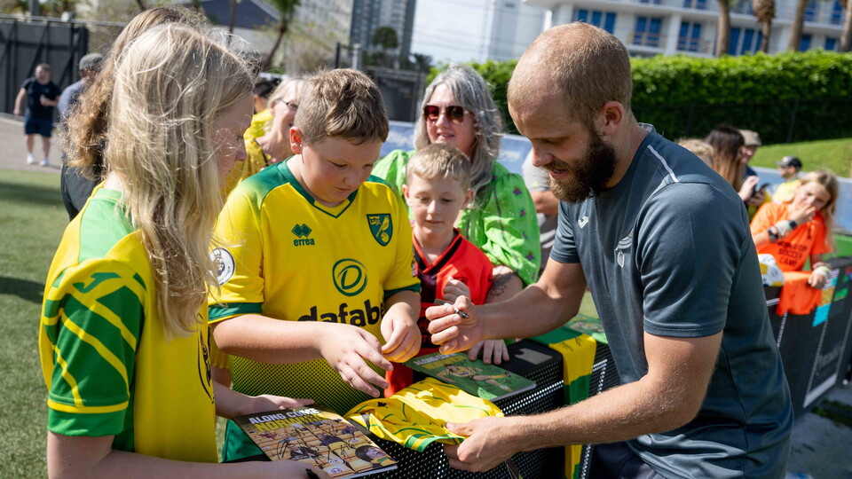 The Norwich City squad met some US-based supporters at their open training session in Tampa on Friday, November 25.