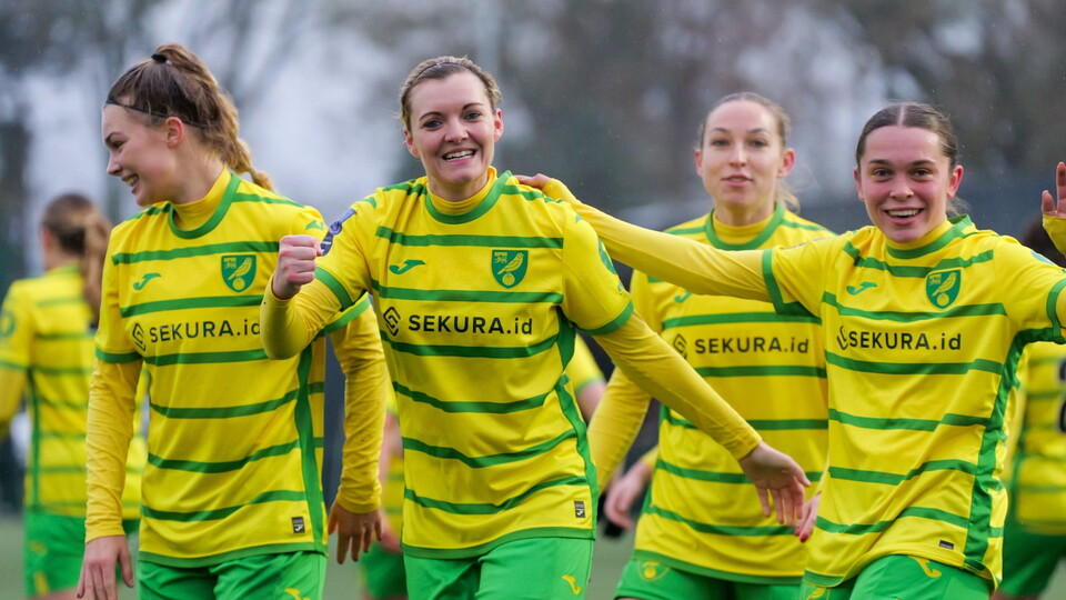 Norwich City Women were victorious over league-leaders AFC Wimbledon Women in a Division One South East fixture that finished 2-0 at The Nest.