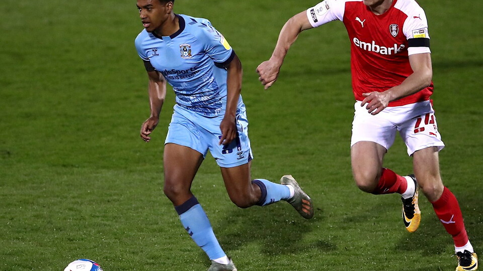 Sam McCallum kept back-to-back clean sheets as Coventry City won six points in the Championship last week.