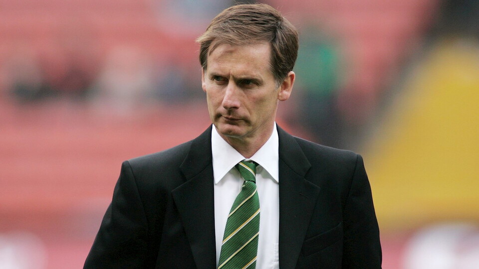 There will be a period of silence in memory of former Norwich City manager Glenn Roeder ahead of Wednesday evening’s Sky Bet Championship fixture against Brentford at Carrow Road.