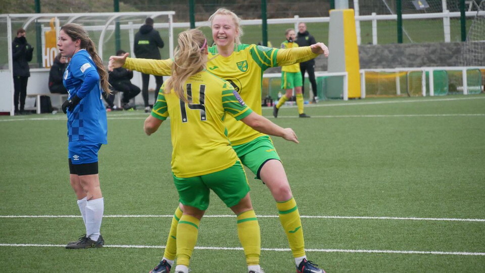 Norwich City Women comfortably beat Kent Football United 3-0 and made it two wins in two at The Nest, in the FA National Women’s League Division One South East fixture.