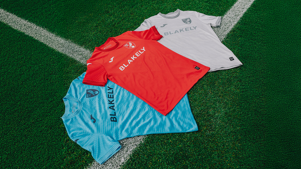 Take a look at the club's official goalkeeper kit collection for the 2026/27 season.