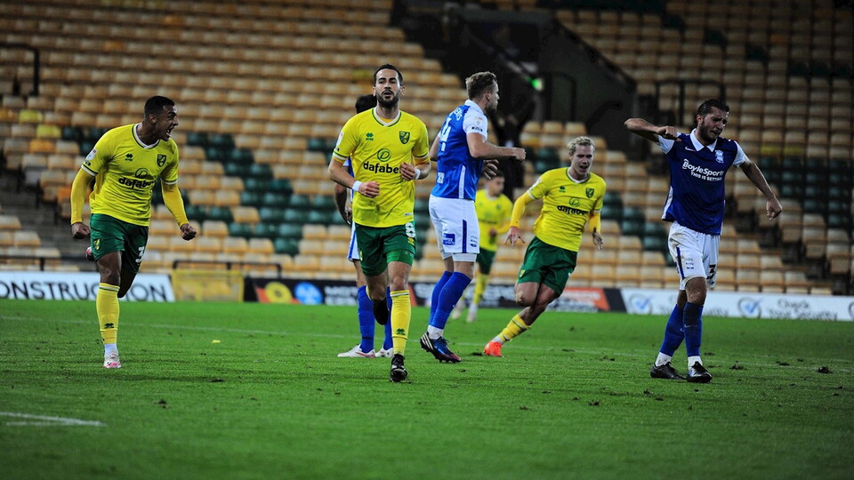 Norwich City recorded back-to-back wins in the Sky Bet Championship with a dominant display over Birmingham City at Carrow Road.