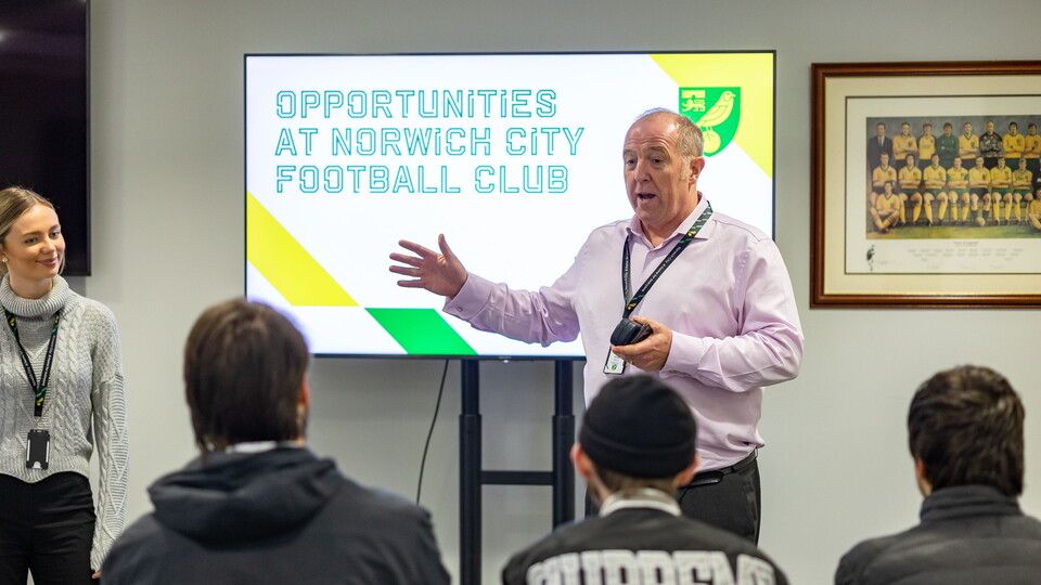 Norwich City recently welcomed a number of participants for a Norfolk Youth Pledge session, showcasing work inspiration, experience or employment opportunities to 16-24 year olds in the region.