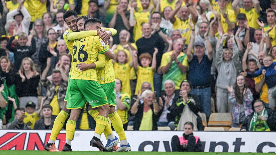 Thanks to first half goals from Josh Sargent and Danel Sinani, Norwich City picked up their first win of the 2022/23 Sky Bet Championship season.