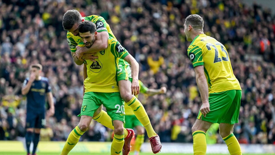 Norwich took home all three points in their Premier League fixture against Burnley today, with goals from Pierre Lees-Melou and Teemu Pukki.