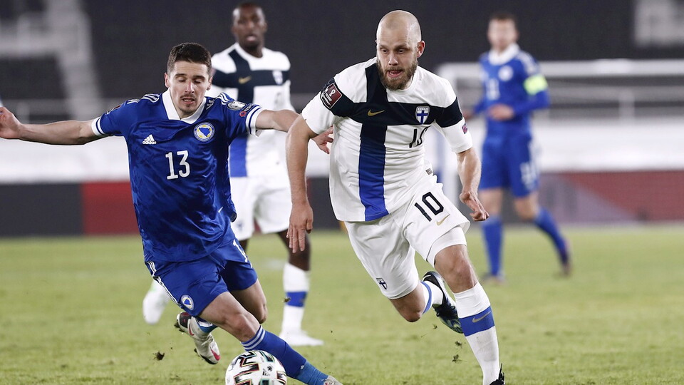 Finland took a big step towards sealing a World Cup qualifying play-off spot on Saturday afternoon following a 3-1 victory over Bosnia and Herzegovina.