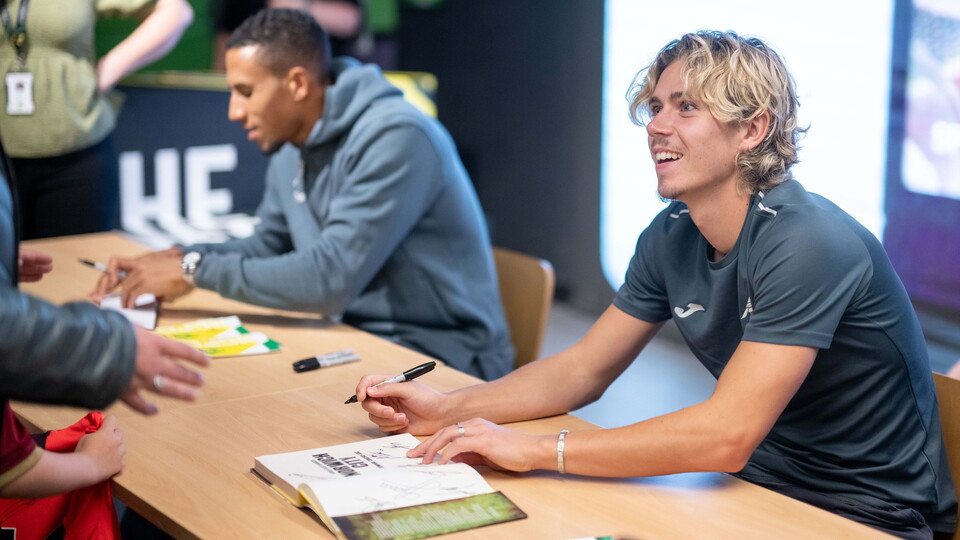 Isaac Hayden and Todd Cantwell were at the Norwich City Fan Hub on Thursday afternoon for a signing session.