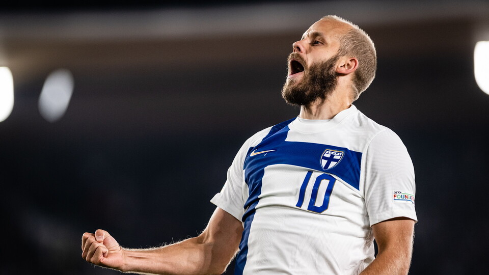Teemu Pukki earned Finland a point in a 1-1 draw with Romania in Friday night's Nations League fixture in Helsinki.
