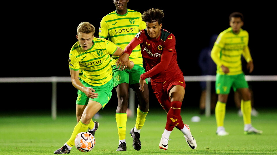 Norwich City Under-21s began their Premier League Cup campaign with a 2-2 draw against Wolves at the Lotus Training Centre.