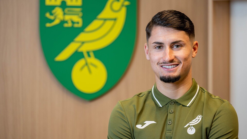 Borja Sainz has joined Norwich City ahead of the 2023/24 season, after departing Turkish side Giresunspor.
