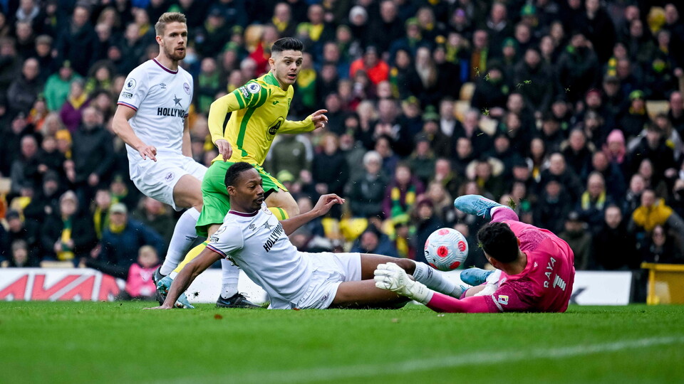 Brentford striker Ivan Toney netted a hat-trick, including two from the penalty spot, as Norwich City were beaten 3-1 at home by Brentford.