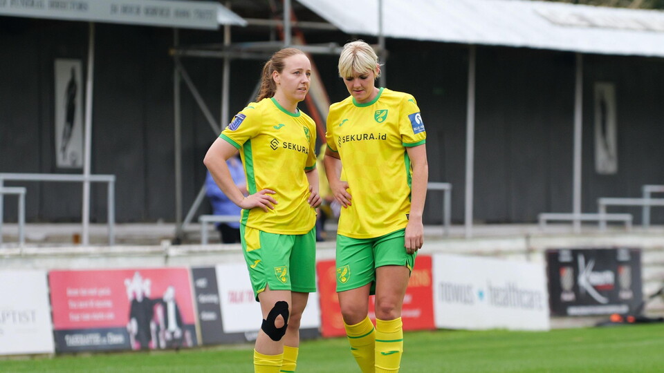 After going behind twice, Norwich City Women clawed their way back in injury time for a 2-2 draw against Chesham United on Sunday afternoon.
