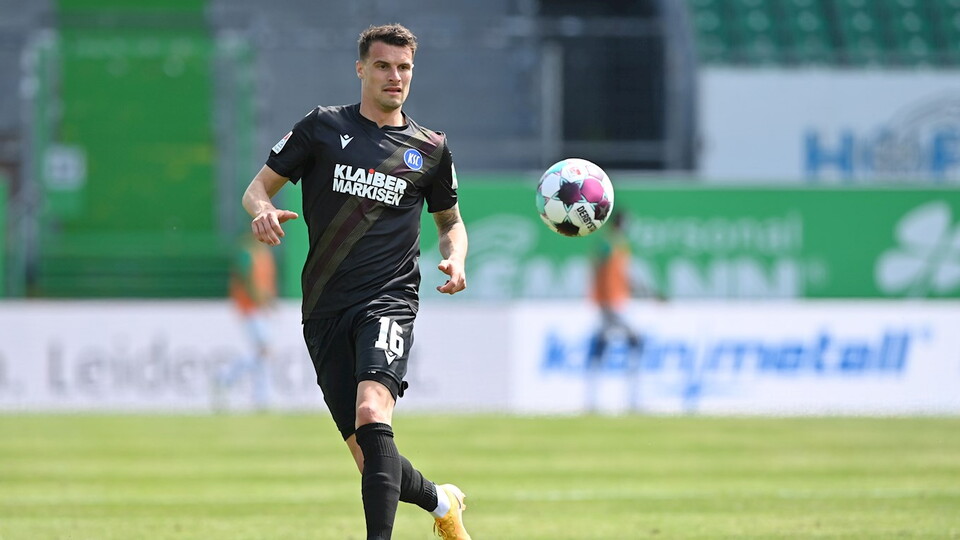 Philip Heise has completed a permanent transfer to German side Karlsruher SC.