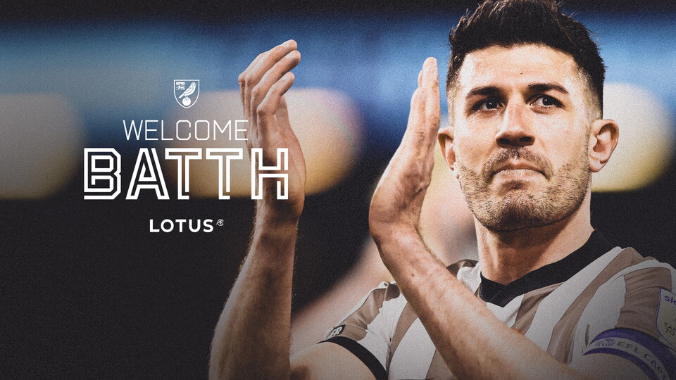 Norwich City have completed the signing of centre-back Danny Batth from Sky Bet Championship side Sunderland.