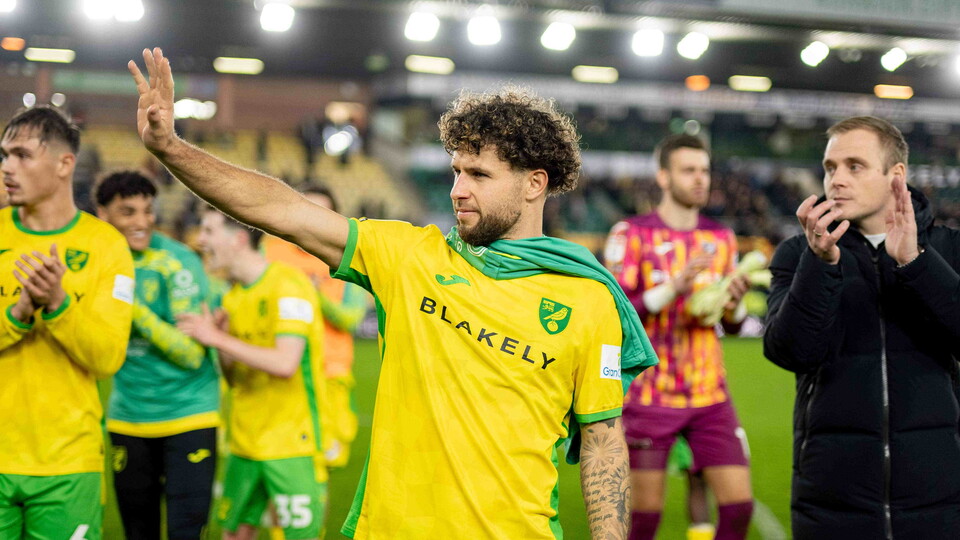 Take a look at some of our favourite photos from the 4-2 win over Luton Town in the Sky Bet Championship.