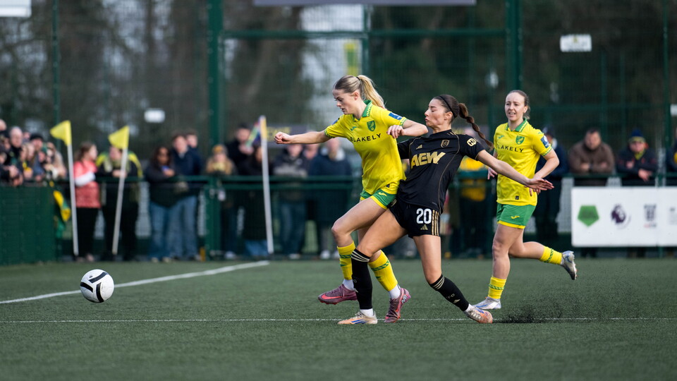 Norwich City Women were on the wrong end of a five-goal thriller at The Nest, losing 3-2 to Fulham in a Division One South East top-of-the-table clash.