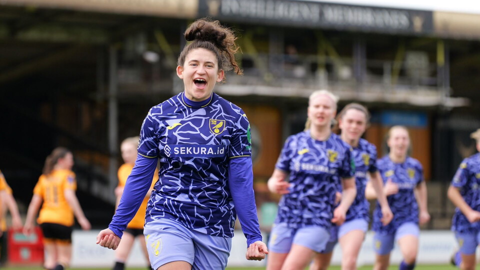 Norwich City Women dispatched Cambridge United 4-2 at the Abbey Stadium on Sunday, April 7 in their replayed FAWNL fixture.