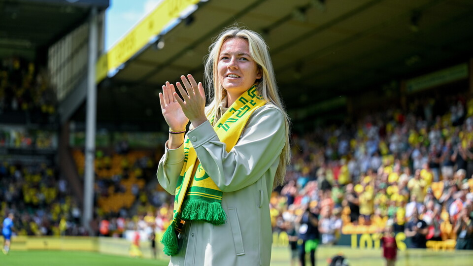 Norfolk's European champion Lauren Hemp MBE will be presented to the crowd before Saturday's Sky Bet Championship opener against Millwall.