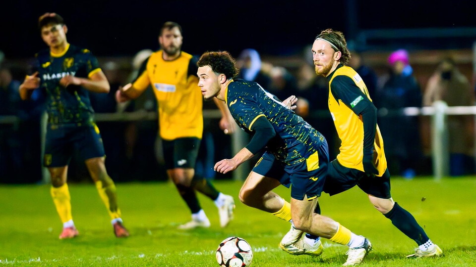 Jaiden Owen scored a late winner on Tuesday night as a Norwich City Academy side defeated Fakenham Town 1-0 in the Norfolk Hire Senior Cup quarter-final.