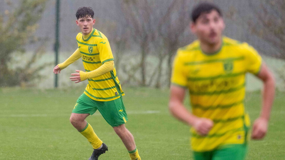 Norwich City Under-18s claimed their first win of the season in emphatic fashion, as they were 6-1 winners away to Brighton & Hove Albion.