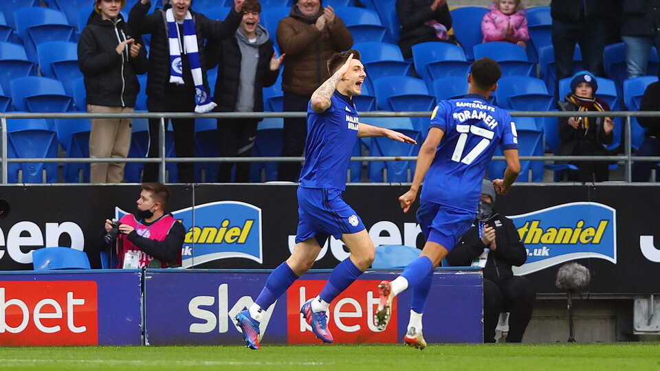 Norwich City loanee Jordan Hugill scored on his Cardiff City debut just hours after the move was confirmed on Sunday.