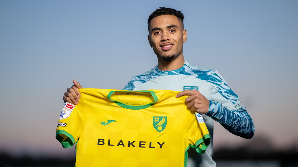 Norwich City have completed the loan signing of Lewis Dobbin from Aston Villa until the end of the 2024/25 season.