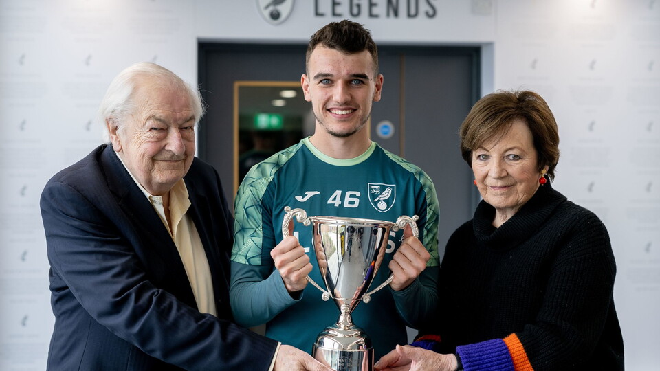 Liam Gibbs has been named as Norwich City's Etty Smith Young Player of the Season for the 2022/23 campaign.