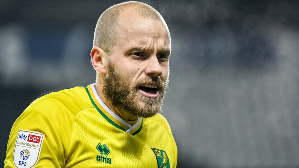 Norwich City's unbeaten league run came to an end on Friday night as they were beaten by Swansea City.