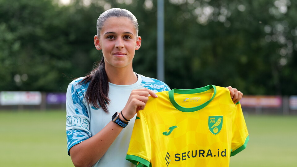 Norwich City Women are delighted to announce the recruitment of 16-year-old Jess Barnes, who will be dual signed with Dussindale and Hellesdon Rovers Women for the 2024/25 season.