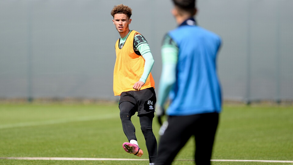 In Sky Bet League One, Josh Martin scored his second goal on loan at Doncaster Rovers and played 90 minutes as they beat Crewe Alexandra 2-0.