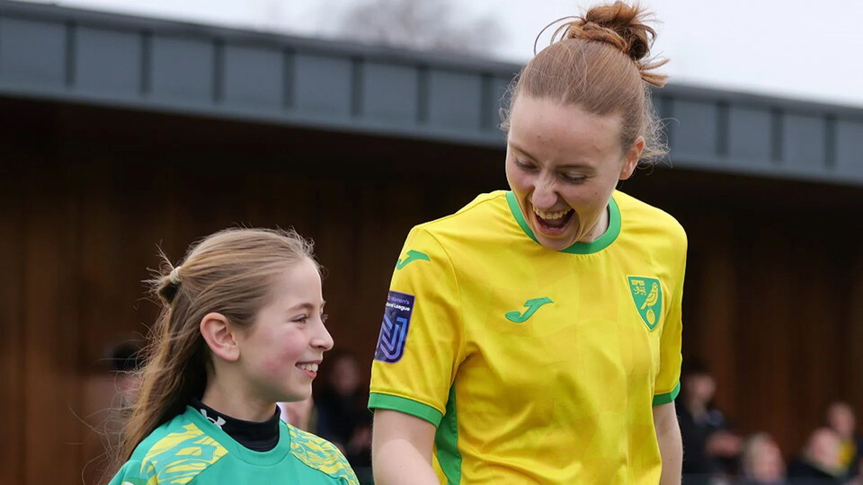 Line up alongside your heroes at The Nest as part of our mascot experience packages with Norwich City Women.