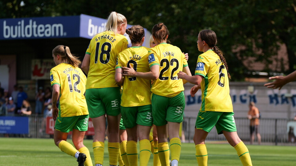 Norwich City Women got their league campaign off to a winning start with a 3-2 victory on the road against newly-promoted Dulwich Hamlet Women.