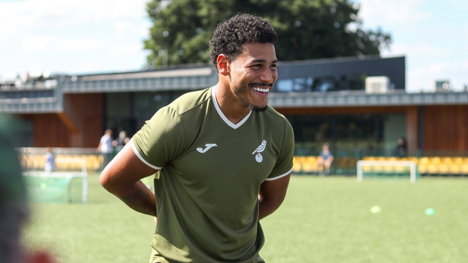 Onel Hernández says the mood in camp following Saturday's win is very positive and something is building with the fans at Carrow Road.