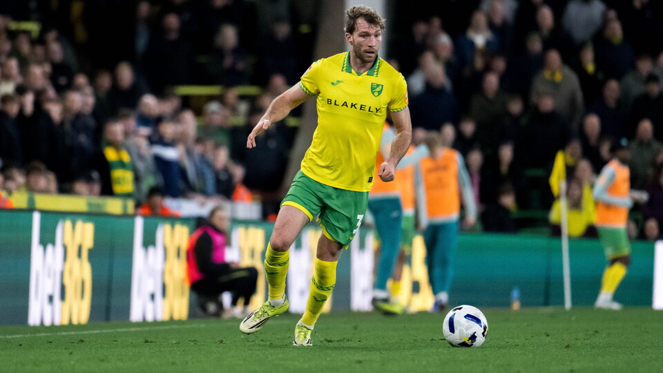 Norwich City fans will have the chance to meet first‑team duo Jack Stacey and Liam Gibbs at a special signing session taking place at the club’s Jarrolds store on Tuesday, March 31.