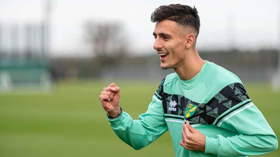 Dimitris Giannoulis has arrived at Norwich City, and our photographer captured all the key moments from his first day at Lotus Training Centre!