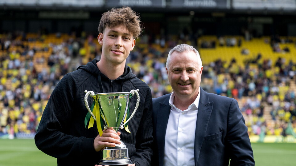 Oscar Schwartau has been named as Norwich City’s Etty Smith Young Player of the Season for the 2025/26 campaign.