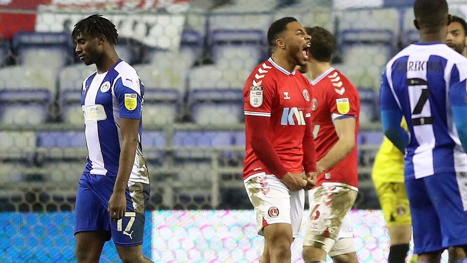 Norwich City loanee Akin Famewo played 180 minutes and kept consecutive clean sheets across last week’s fixtures for Charlton Athletic.