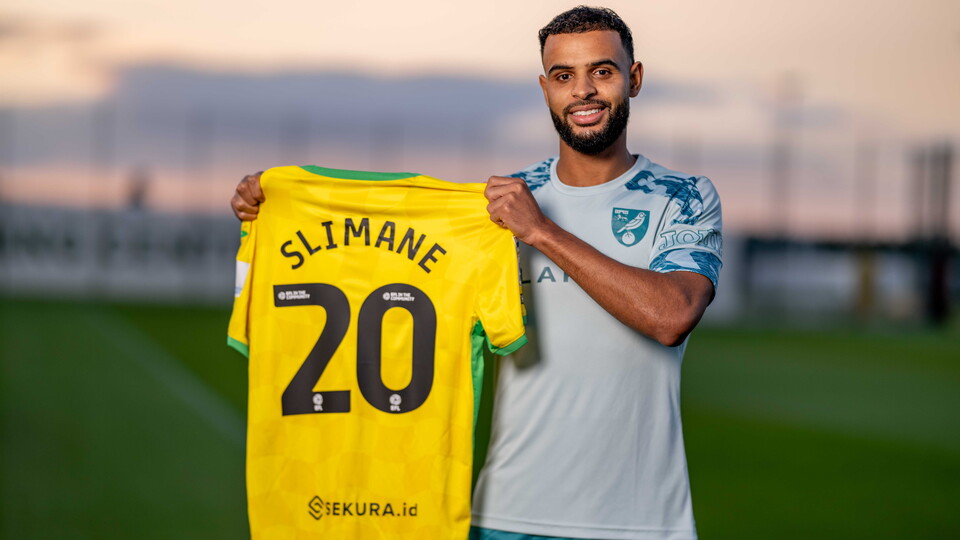 Norwich City have completed the signing of midfielder Anis Ben Slimane from Sheffield United on a season-long loan, with an option to make the move permanent upon the completion of certain criteria.