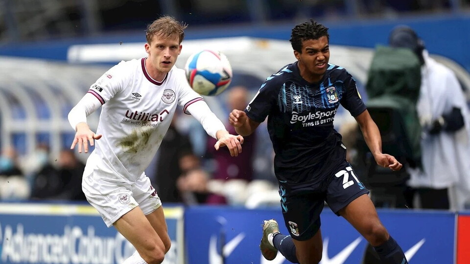 Norwich City loanee Sam McCallum was part of the Coventry City side to take three points off of Brentford last week.