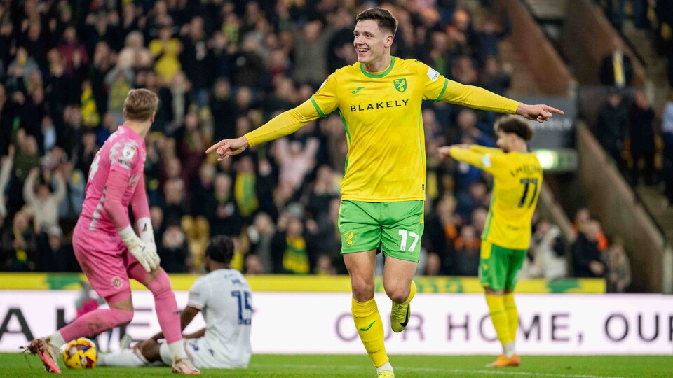 Norwich City made it two home wins in a week after claiming a 4-2 victory over Luton Town in the Sky Bet Championship.