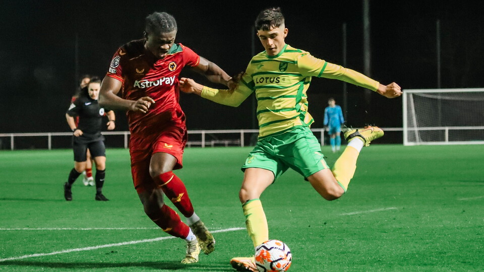 Norwich City Under-21s fell to a 4-3 defeat against Wolves in the Premier League 2, finishing the game with 10 men.