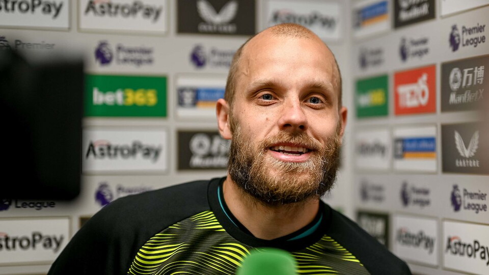 Teemu Pukki praised the first-half performance as Norwich City came away from Molineux Stadium with a point.