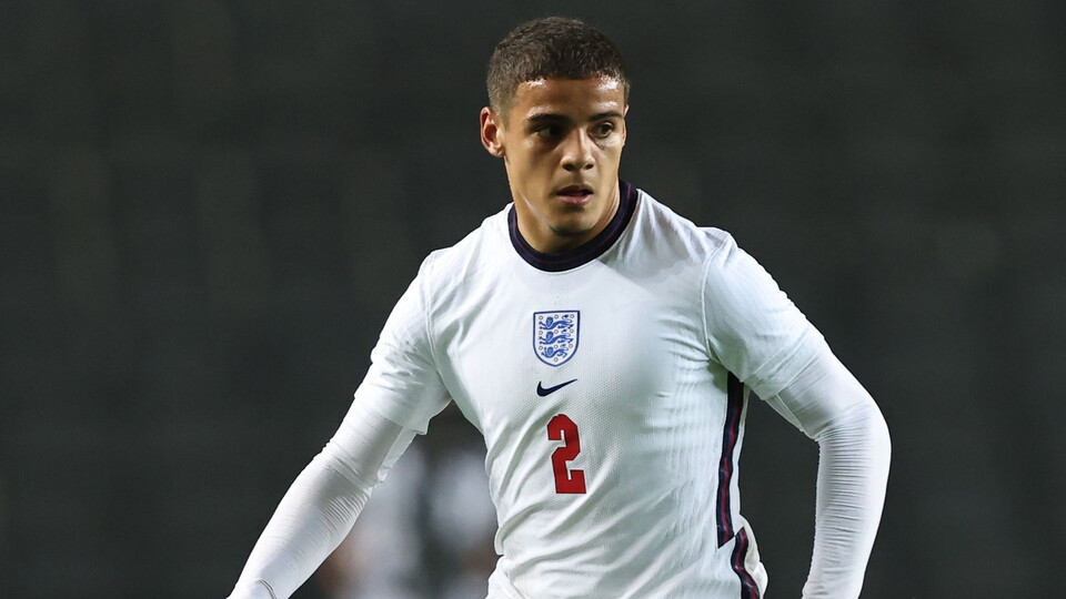 Norwich City full-back Max Aarons has been called up to the England Under-21s squad for the upcoming international break.