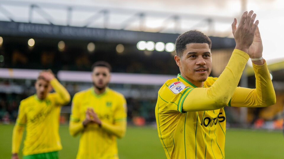 Norwich City made it three home wins in a row, defeating Cardiff City 2-0 at Carrow Road on Saturday. Take a look through the best images of the day.