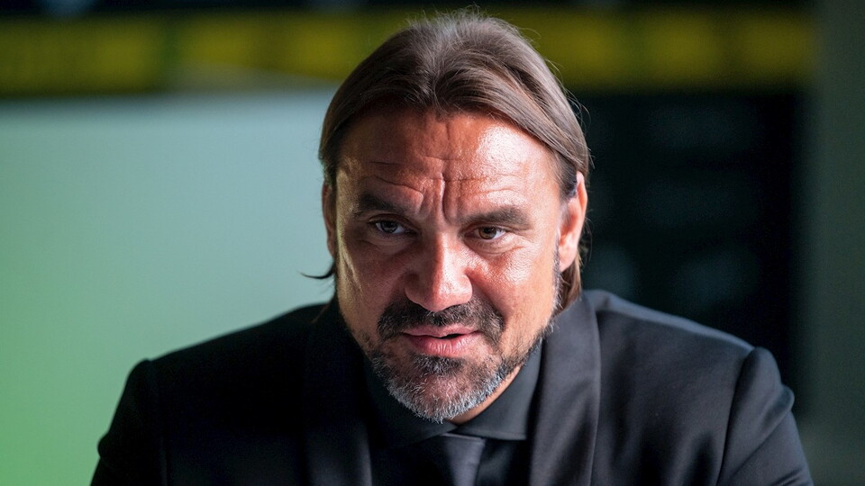 Norwich City head coach Daniel Farke signed a four-year contract extension with the club on Wednesday.