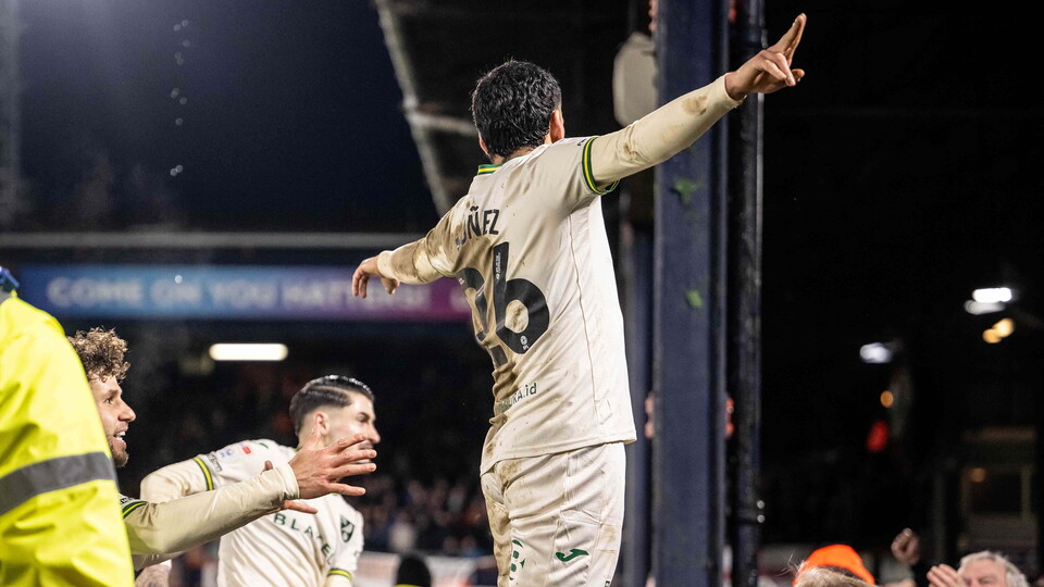 Marcelino Núñez was the hero again as Norwich City began 2025 with victory away to Luton Town in the Sky Bet Championship.