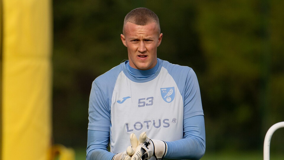 Dylan Berry has returned to Norwich City from his loan spell at Northern Premier League side Macclesfield.